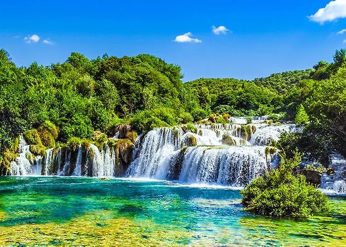 Apartment Cagle - Dream View And Full Privacy In Oasis Of Peace Skradin